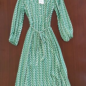 Zara Green Geometric Long Sleeve Dress